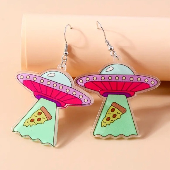 UFO 'They're Only Here For Pizza' Earrings - Dangle Cosplay Halloween Style - Picture 1 of 8